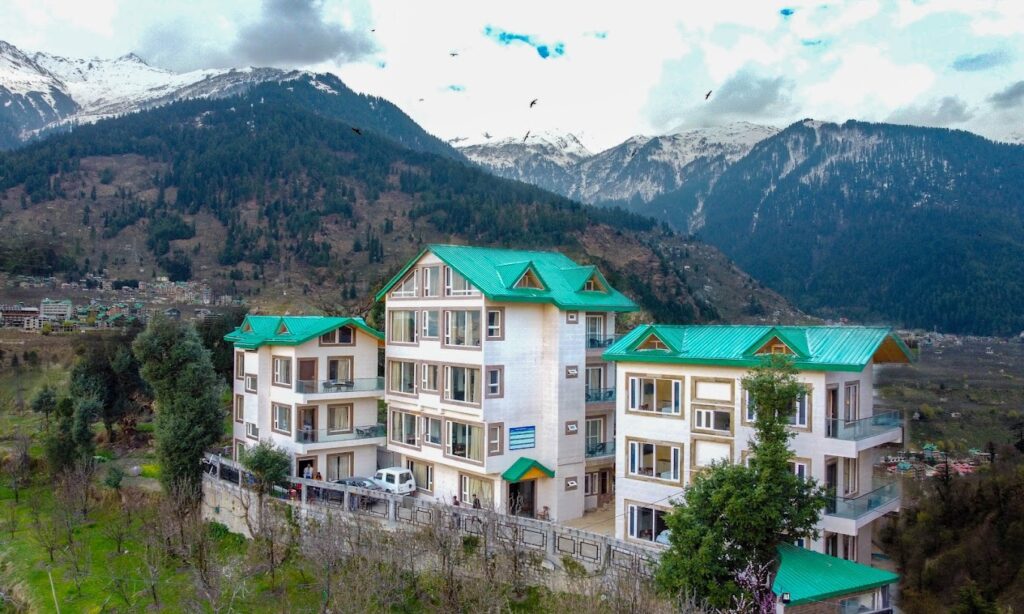 Hotels in Manali